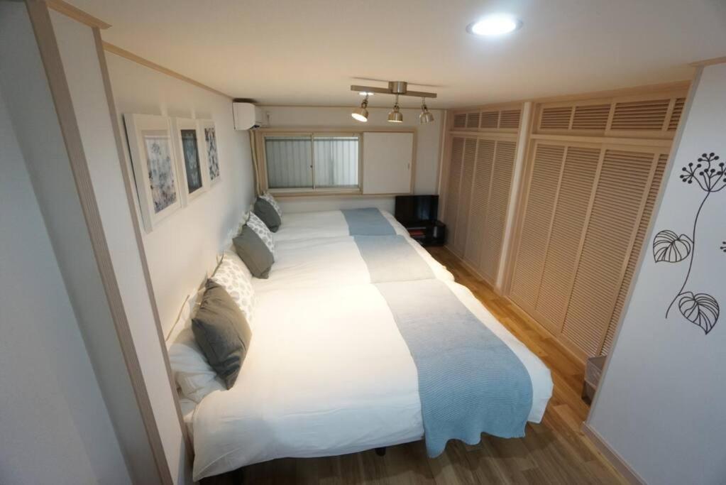 House White Mansion 201 * 大阪